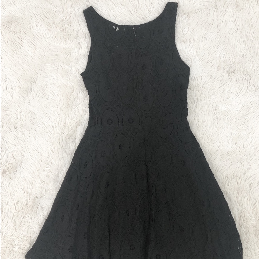 BB Dakota Renley Lace Fit and Flare Dress - Picture 3 of 4